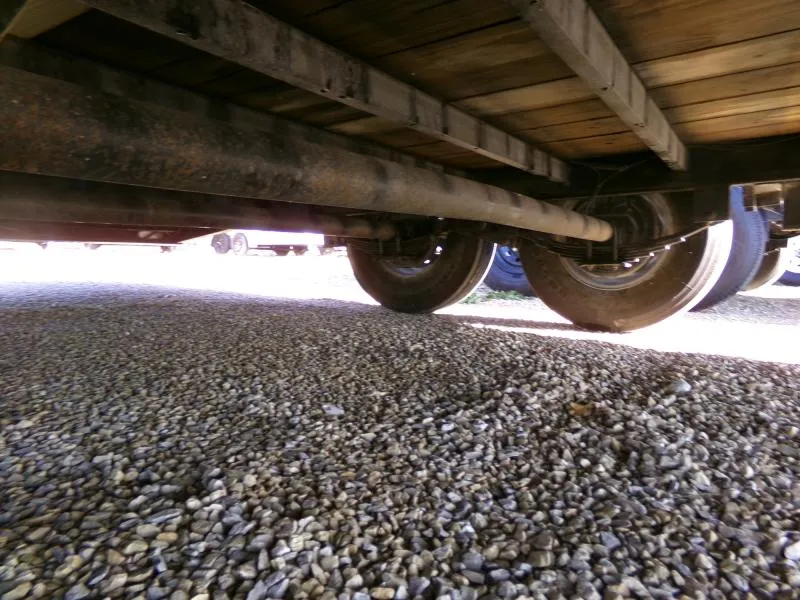 used Equipment / Flatbed Trailers Road Warrior  for sale, in Nashua, IA Thumbnail 10