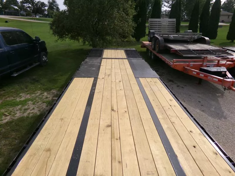 new Equipment / Flatbed Trailers Iron Bull  for sale, in Nashua, IA Thumbnail 11