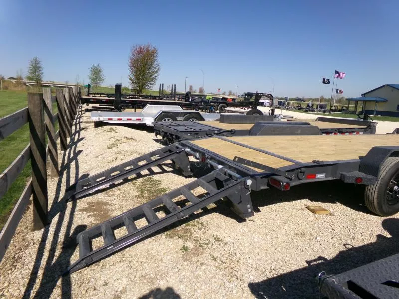 new Car Haulers / Racing Trailers Iron Bull  for sale, in Nashua, IA Thumbnail 4