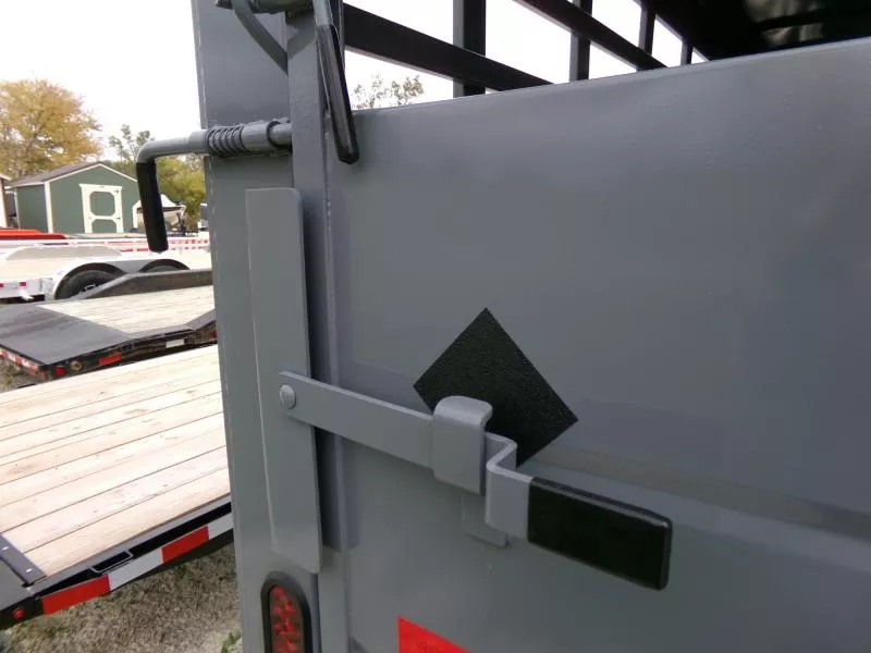 new Stock / Stock Combo Trailers S&S Manufacturing  for sale, in Nashua, IA Thumbnail 5