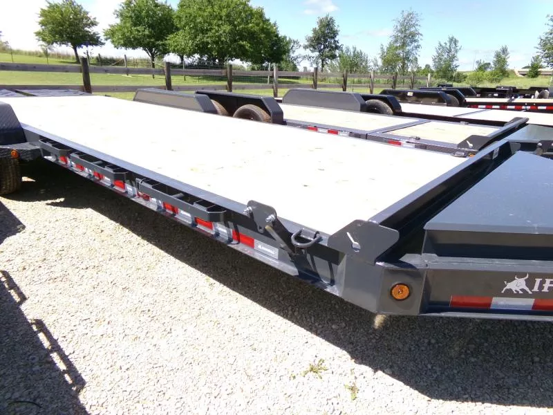 new Car Haulers / Racing Trailers Iron Bull  for sale, in Nashua, IA Thumbnail 9