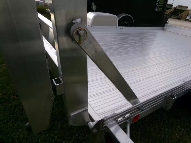 new Utility Trailers Bear Track  for sale, in Nashua, IA Thumbnail 11