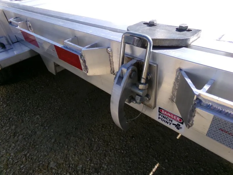 new Equipment / Flatbed Trailers Aluma  for sale, in Nashua, IA Thumbnail 12
