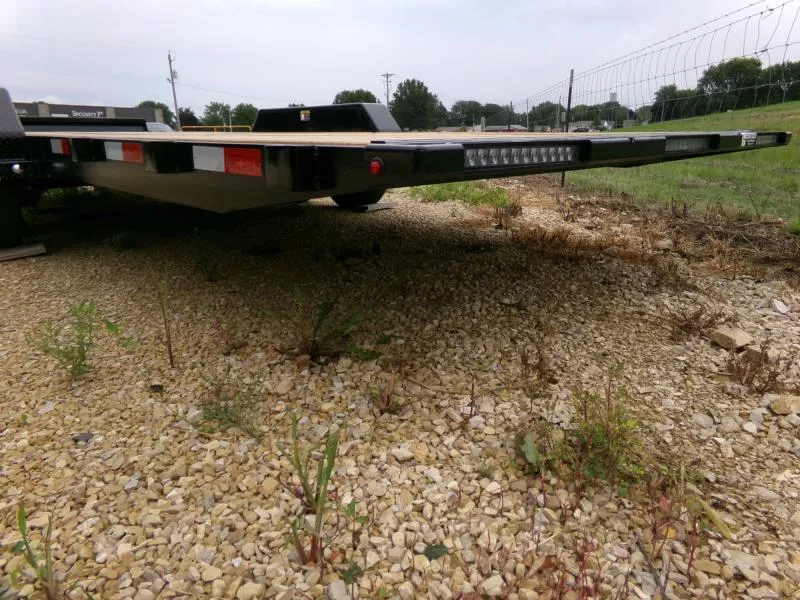 new Car Haulers / Racing Trailers H and H Trailer  for sale, in Nashua, IA Thumbnail 7