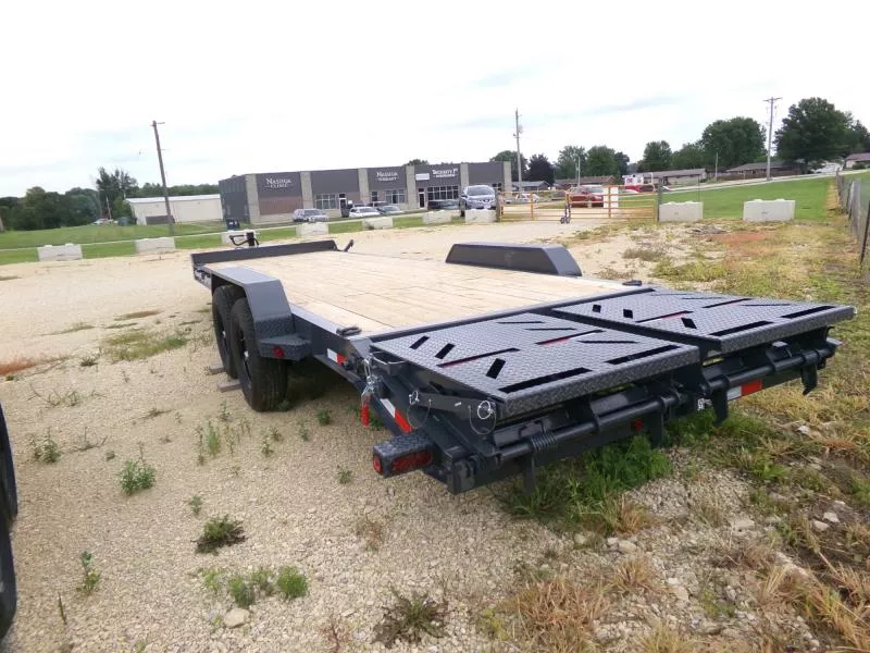 new Car Haulers / Racing Trailers Iron Bull  for sale, in Nashua, IA Thumbnail 11