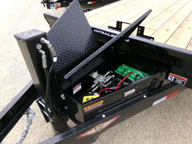 new Car Haulers / Racing Trailers H and H Trailer  for sale, in Nashua, IA Thumbnail 4