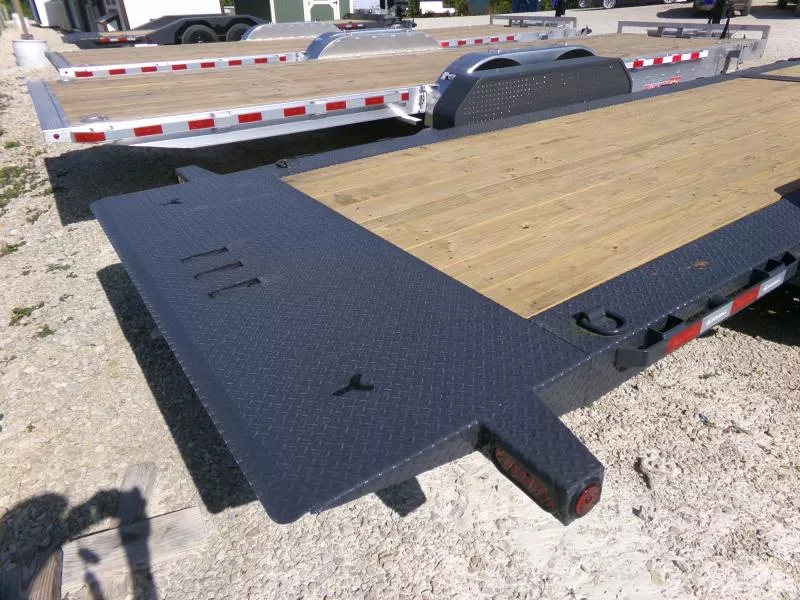 new Car Haulers / Racing Trailers Iron Bull  for sale, in Nashua, IA Thumbnail 9