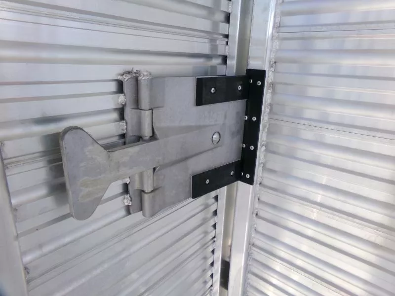 new Stock / Stock Combo Trailers Custom Classic Trailer  for sale, in Nashua, IA Thumbnail 9