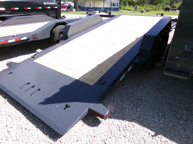 new Car Haulers / Racing Trailers Iron Bull  for sale, in Nashua, IA Thumbnail 7