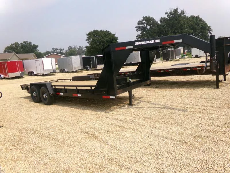 used Tilt Trailers Blacktrail Trailers  for sale, in Nashua, IA Thumbnail 7