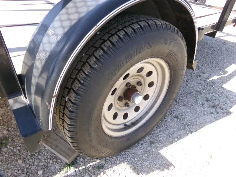used Tilt Trailers Parker Trailers  for sale, in Nashua, IA Thumbnail 4