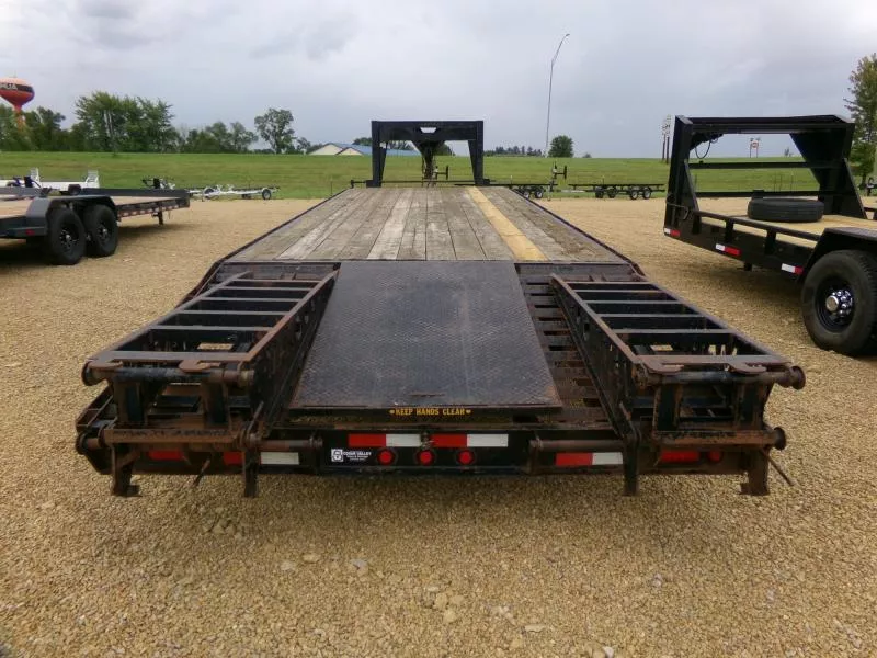used Equipment / Flatbed Trailers Trailer Max  for sale, in Nashua, IA Thumbnail 11
