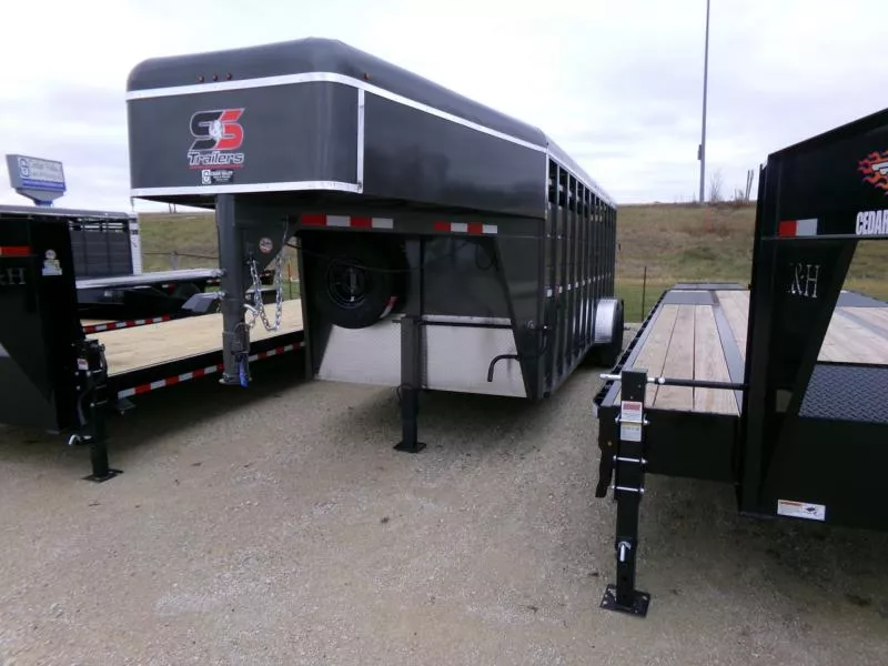2025 S&S Manufacturing 6'8" x 6'6" x 20' Gooseneck Stock Trailer, 14K GVWR Stock / Stock Combo Trailer