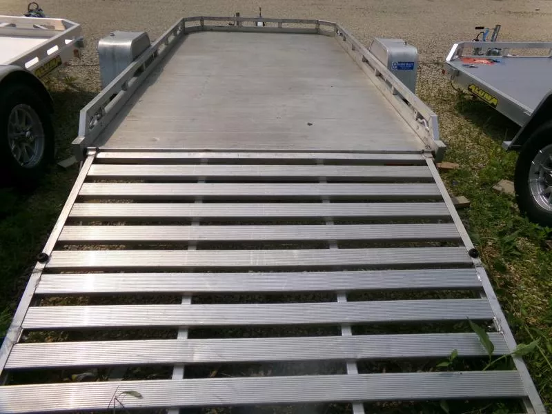 used Utility Trailers Aluma  for sale, in Nashua, IA Thumbnail 7