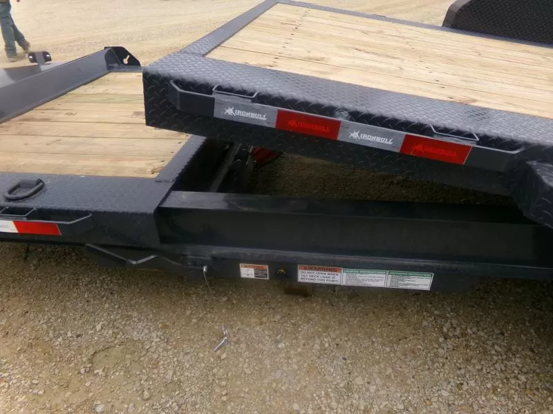 new Car Haulers / Racing Trailers Iron Bull  for sale, in Nashua, IA Thumbnail 17
