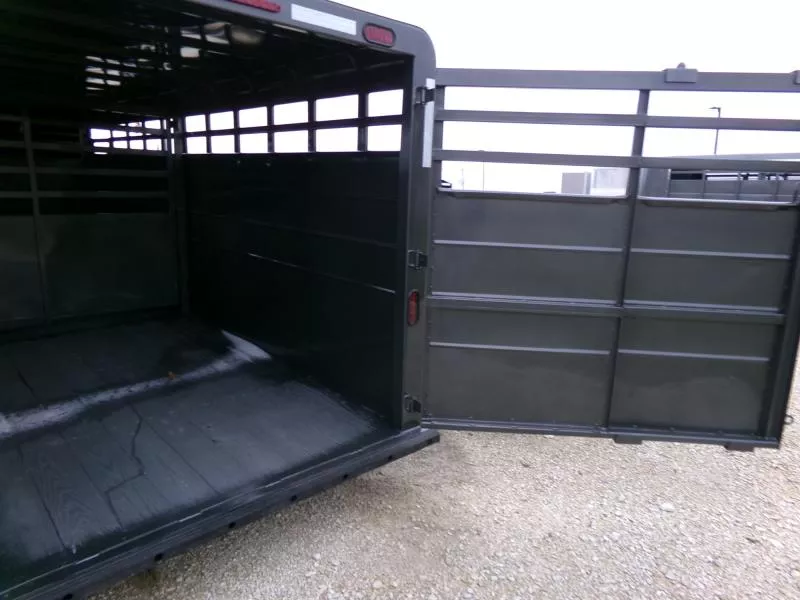new Stock / Stock Combo Trailers S&S Manufacturing  for sale, in Nashua, IA Thumbnail 14