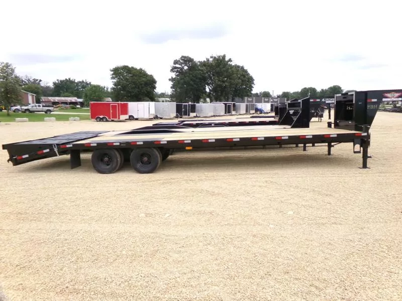 2025 H and H Trailer 102 x 25 +5 HD Low Profile Dovetail, Super Deluxe Ramps, 25.9K GVWR Deckover Trailer