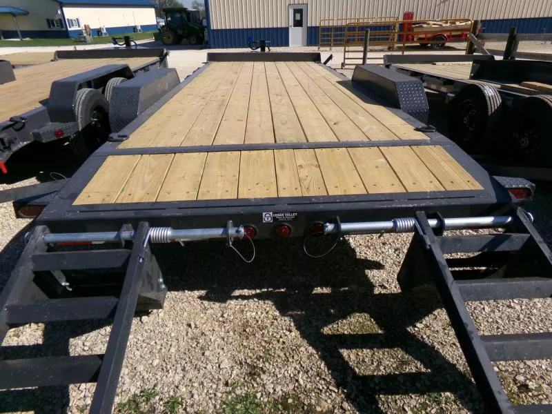 new Car Haulers / Racing Trailers Iron Bull  for sale, in Nashua, IA Thumbnail 3