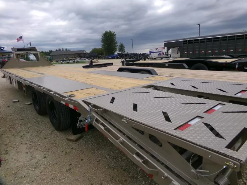 new Equipment / Flatbed Trailers Iron Bull  for sale, in Nashua, IA Thumbnail 8
