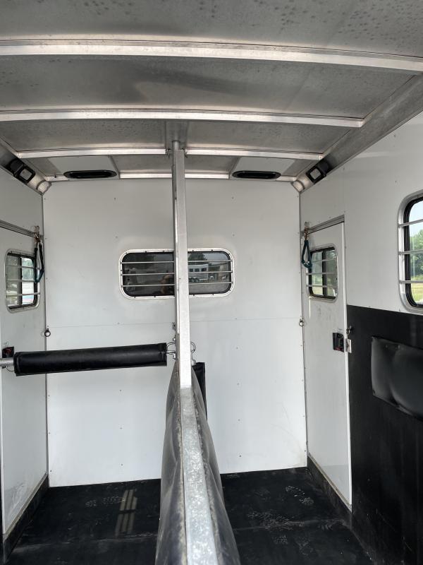 used Horse Trailers Sundowner Trailers  for sale, in Harmony, NC Thumbnail 7