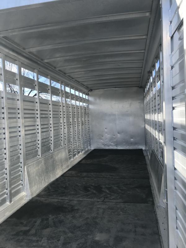 used Horse Trailers Featherlite  for sale, in Lexington, VA Thumbnail 5
