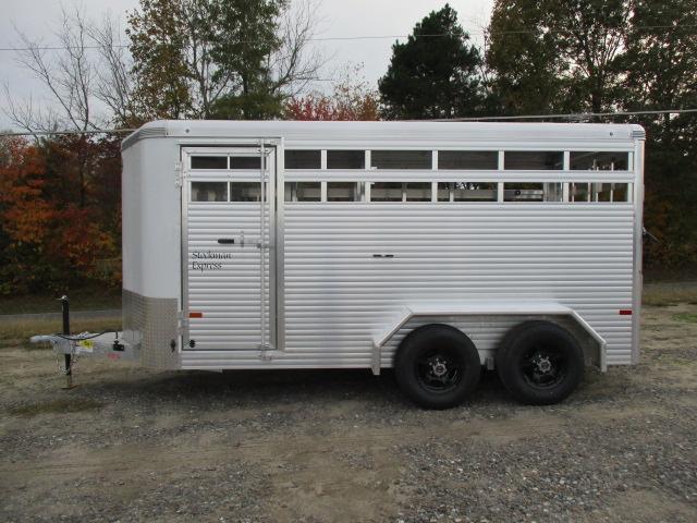 2022 Sundowner Trailers 16' Stockman XP Livestock Trailer 2022 Sundowner Trailers 16' Stockman XP Livestock Trailer