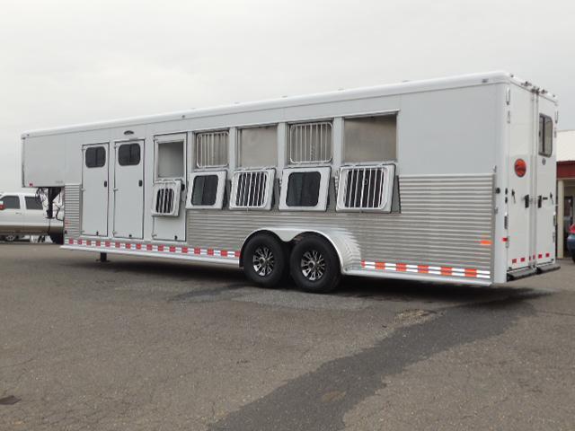 2015 Sundowner Trailers 5H Rancher Horse Trailer 2015 Sundowner Trailers 5H Rancher Horse Trailer