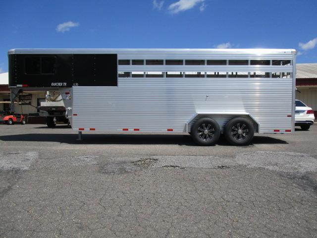 2021 Sundowner Trailers 20ft Rancher TR Livestock Trailer 2021 Sundowner Trailers 20ft Rancher TR Livestock Trailer