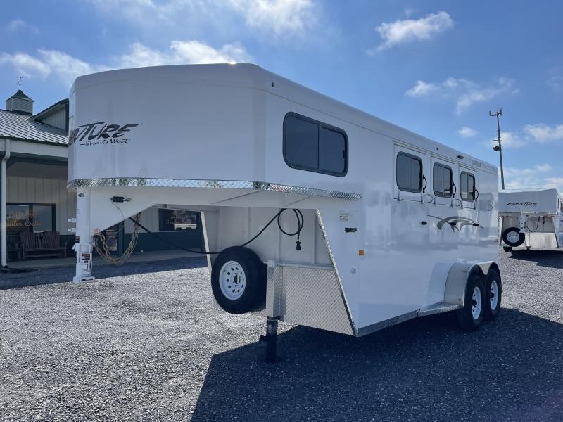 2023 Trails West Manufacturing 2H Adventure MX GN Horse Trailer Horse