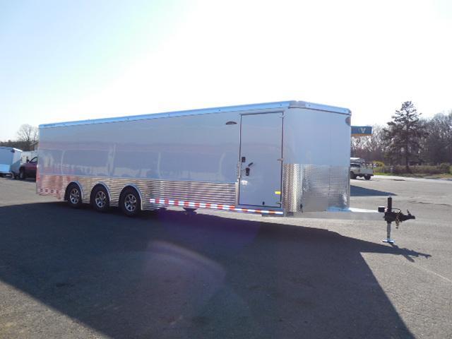 2016 Sundowner 32' Racecar Trailer 2016 Sundowner 32' Racecar Trailer