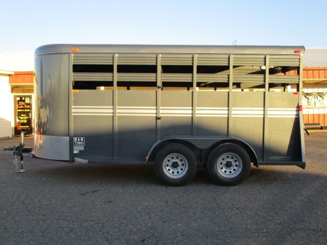 2021 Bee Trailers 16' Stock Livestock Trailer 2021 Bee Trailers 16' Stock Livestock Trailer