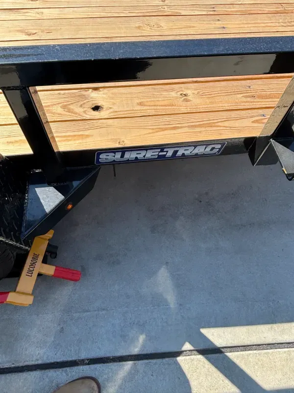 Like New 6x10 Sure Trac Trailer with Ramp