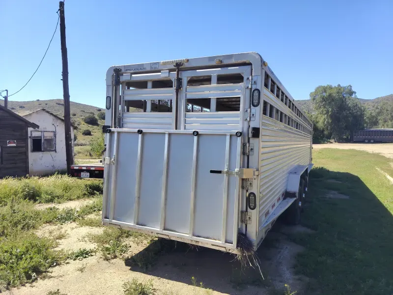 used Stock / Stock Combo Trailers Featherlite  for sale, in Acton, CA Thumbnail 3