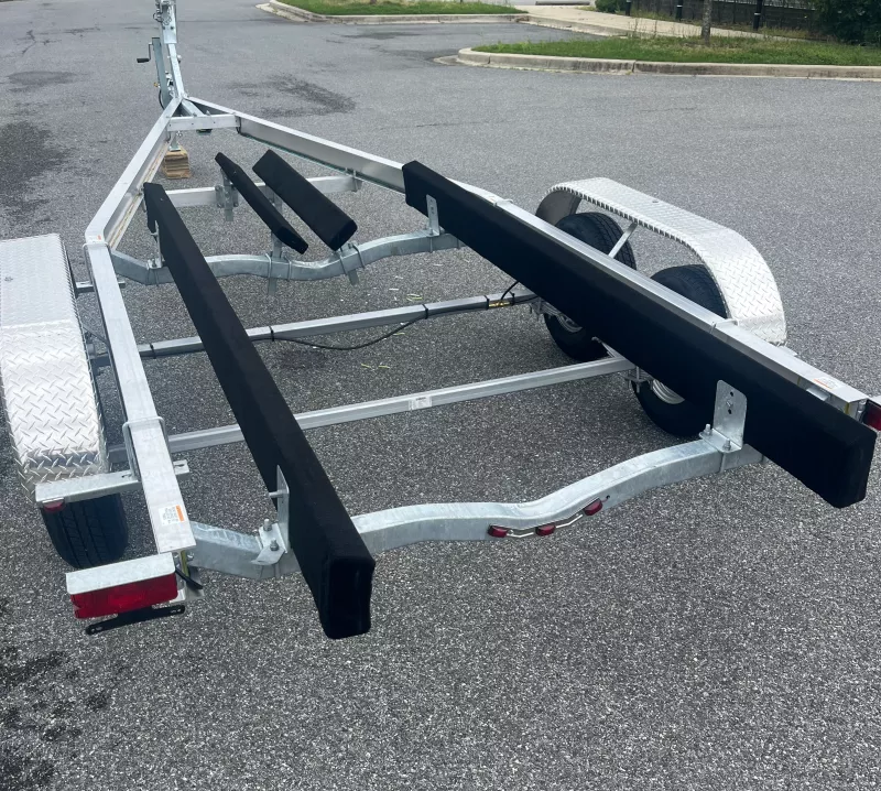Venture Dual Axle Aluminum Bunk Boat Trailer