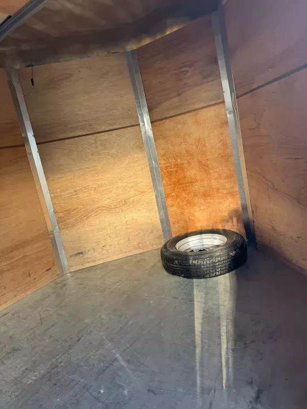 used Cargo (Enclosed) Trailers Wells Cargo  for sale, in Fredericksburg, VA Thumbnail 2