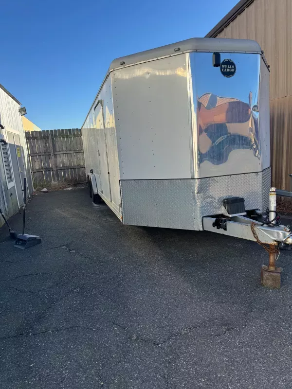 2014 Wells Cargo 24' Dual Axle Enclosed Trailer