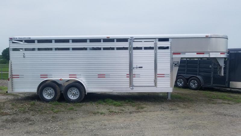 2021 W-W Trailer Brite Line Gooseneck Livestock Trailer 2021 W-W Trailer Brite Line Gooseneck Livestock Trailer