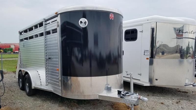 2020 W-W Trailer BP All Aluminum Livestock Trailer 2020 W-W Trailer BP All Aluminum Livestock Trailer