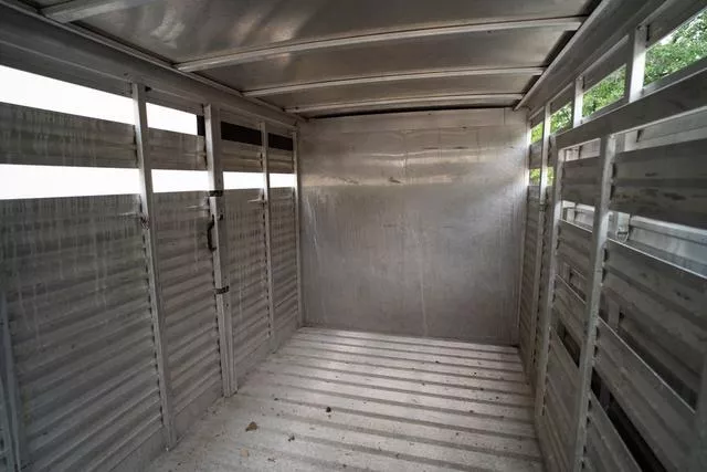 used Stock / Stock Combo Trailers Cimarron Trailers  for sale, in Boerne, TX Thumbnail 6