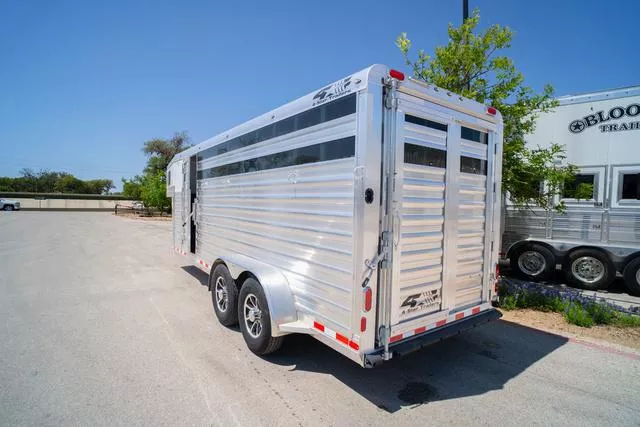 new Horse Trailers 4-Star Trailers  for sale, in Boerne, TX Thumbnail 6