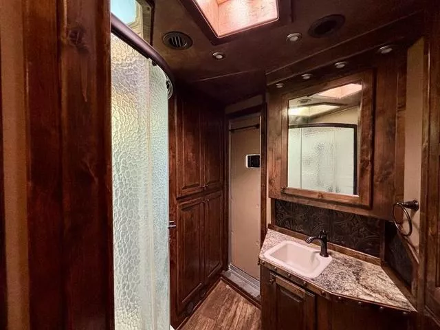 used Horse Trailers Bloomer  for sale, in Boerne, TX Thumbnail 14