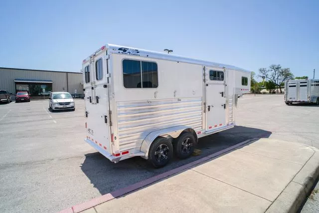 new Horse Trailers 4-Star Trailers  for sale, in Boerne, TX Thumbnail 2