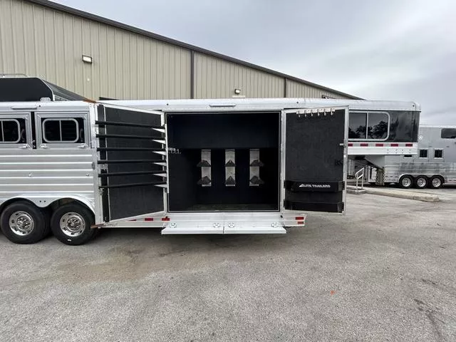 used Horse Trailers Elite Trailers  for sale, in Boerne, TX Thumbnail 5