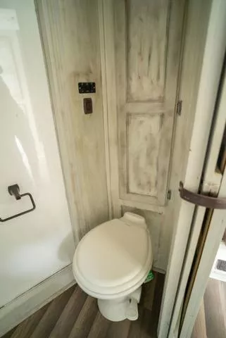 used Horse Trailers Shadow Trailers  for sale, in Boerne, TX Thumbnail 14