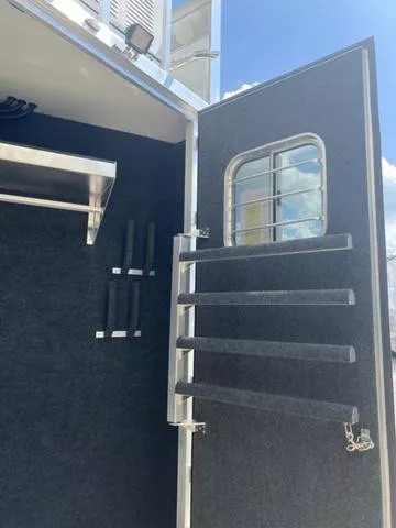 used Horse Trailers 4-Star Trailers  for sale, in Boerne, TX Thumbnail 13