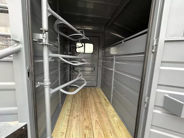 new Stock / Stock Combo Trailers Swift Built Trailers  for sale, in Boerne, TX Thumbnail 5