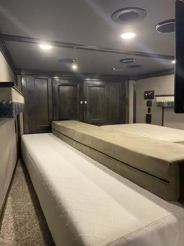 used Horse Trailers 4-Star Trailers  for sale, in Boerne, TX Thumbnail 29