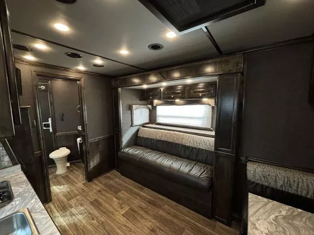 used Horse Trailers Elite Trailers  for sale, in Boerne, TX Thumbnail 12