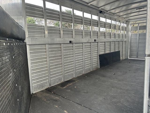 used Stock / Stock Combo Trailers Platinum Coach  for sale, in Boerne, TX Thumbnail 12