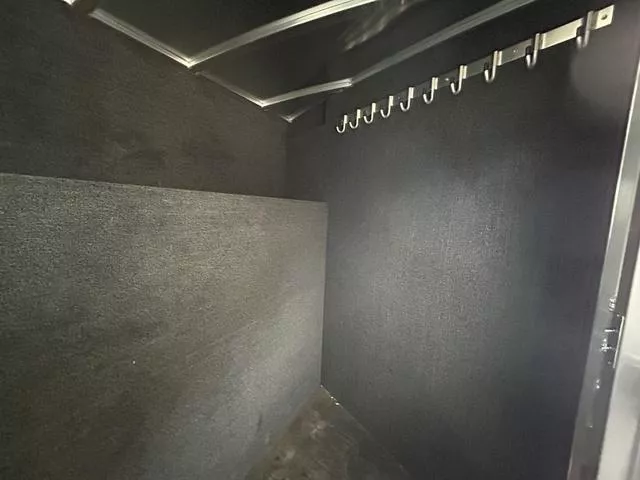 used Horse Trailers Elite Trailers  for sale, in Boerne, TX Thumbnail 9